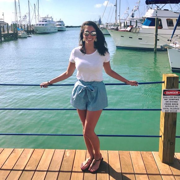 Meet your Posher, Mary catherine - Picture 1 of 1